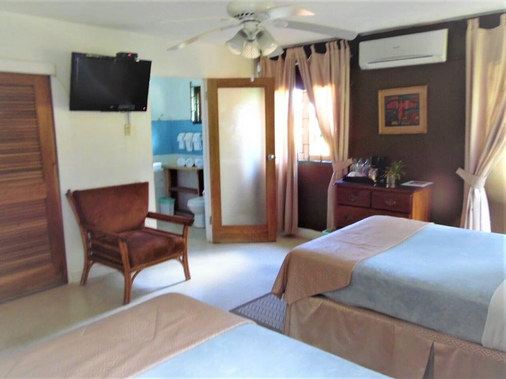 Mynt Retreat Bed & Breakfast Montego Bay Luaran gambar