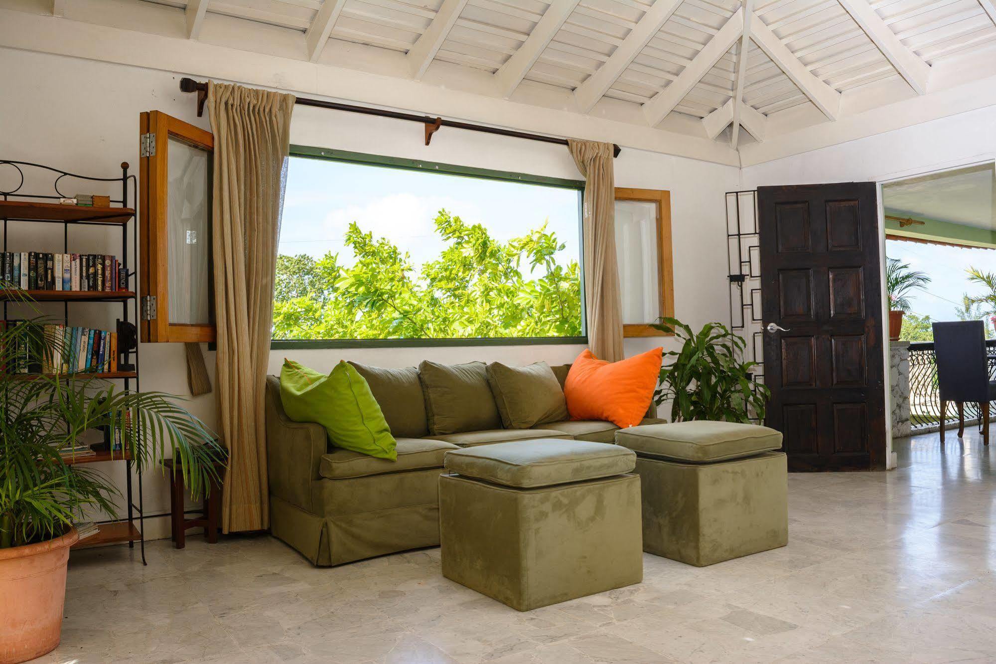 Mynt Retreat Bed & Breakfast Montego Bay Luaran gambar